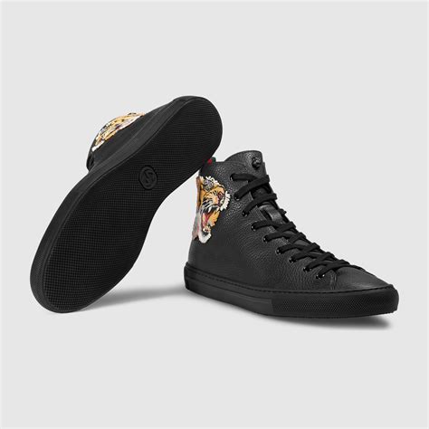 scarpe gucci uomo con tigre|gucci tiger sneakers.